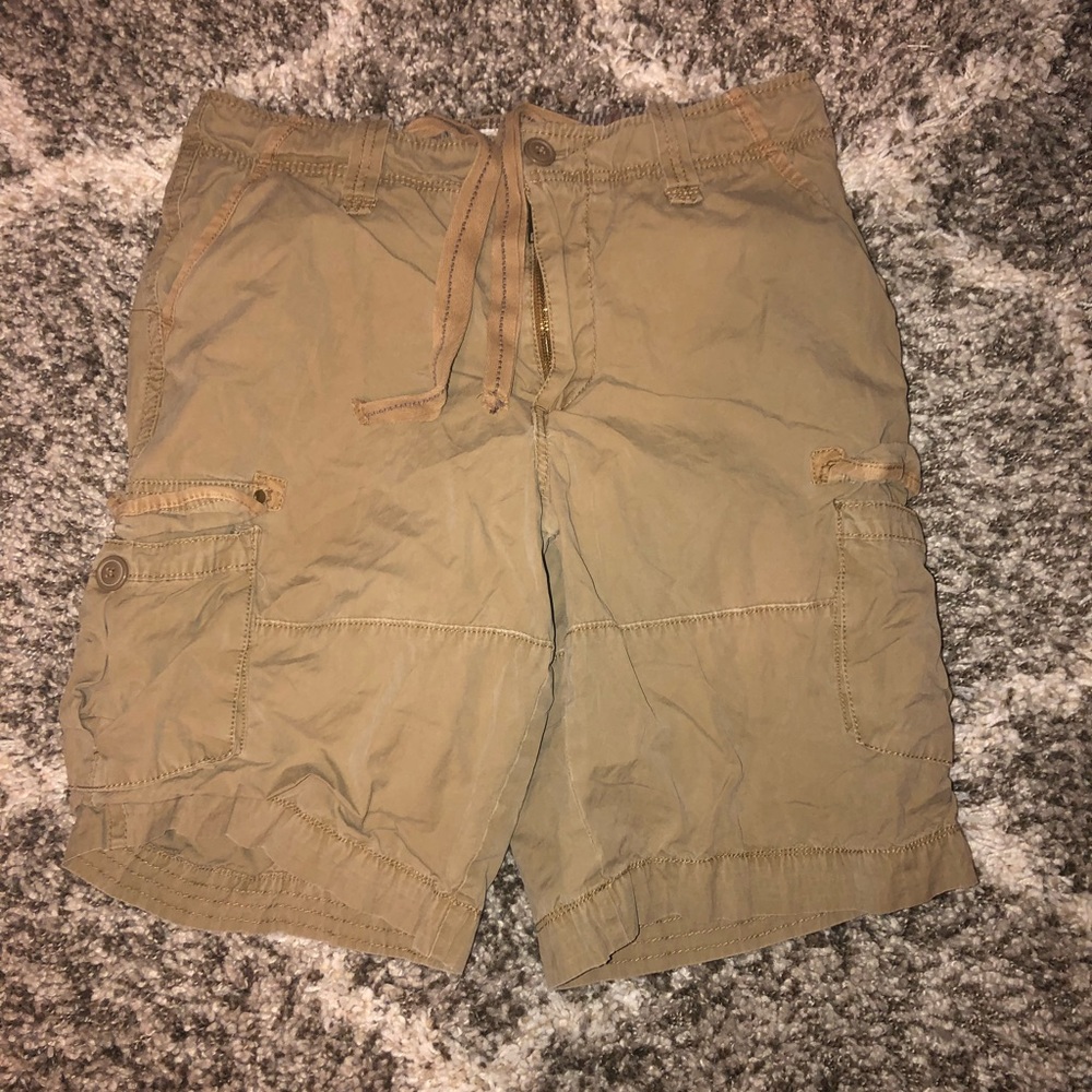 Men’s Aeropostale cargo shorts